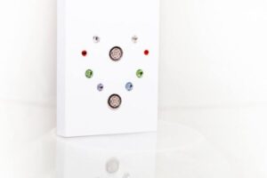 Õnnitluskaart ˙Kingitus˙ II - kõrvarõngad