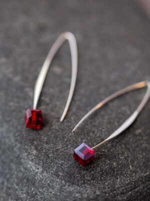 Kõrvarõngad ˙Kristall˙ - veinipunane
