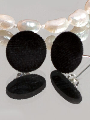 Kõrvarõngad - Must